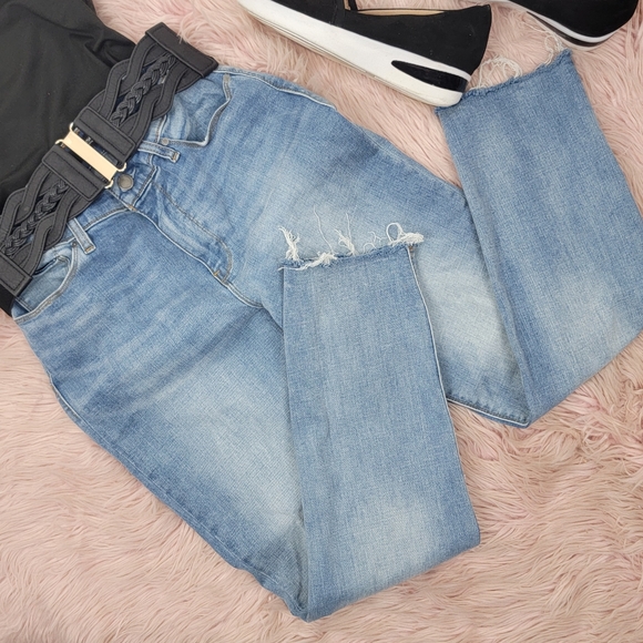 HUDSON Jeans Light Wash High Waisted Jeans - Picture 9 of 9